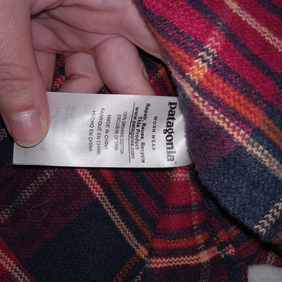 Patagonia Magenta Fjord Flannel Button Down Shirt 100% Cotton Womens Size 8 - Picture 10 of 11
